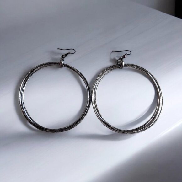 Big Round Disco Earring - Picture 4 of 6